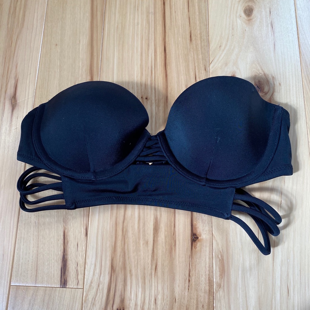 Victorias Secret Cut-Out Bralette